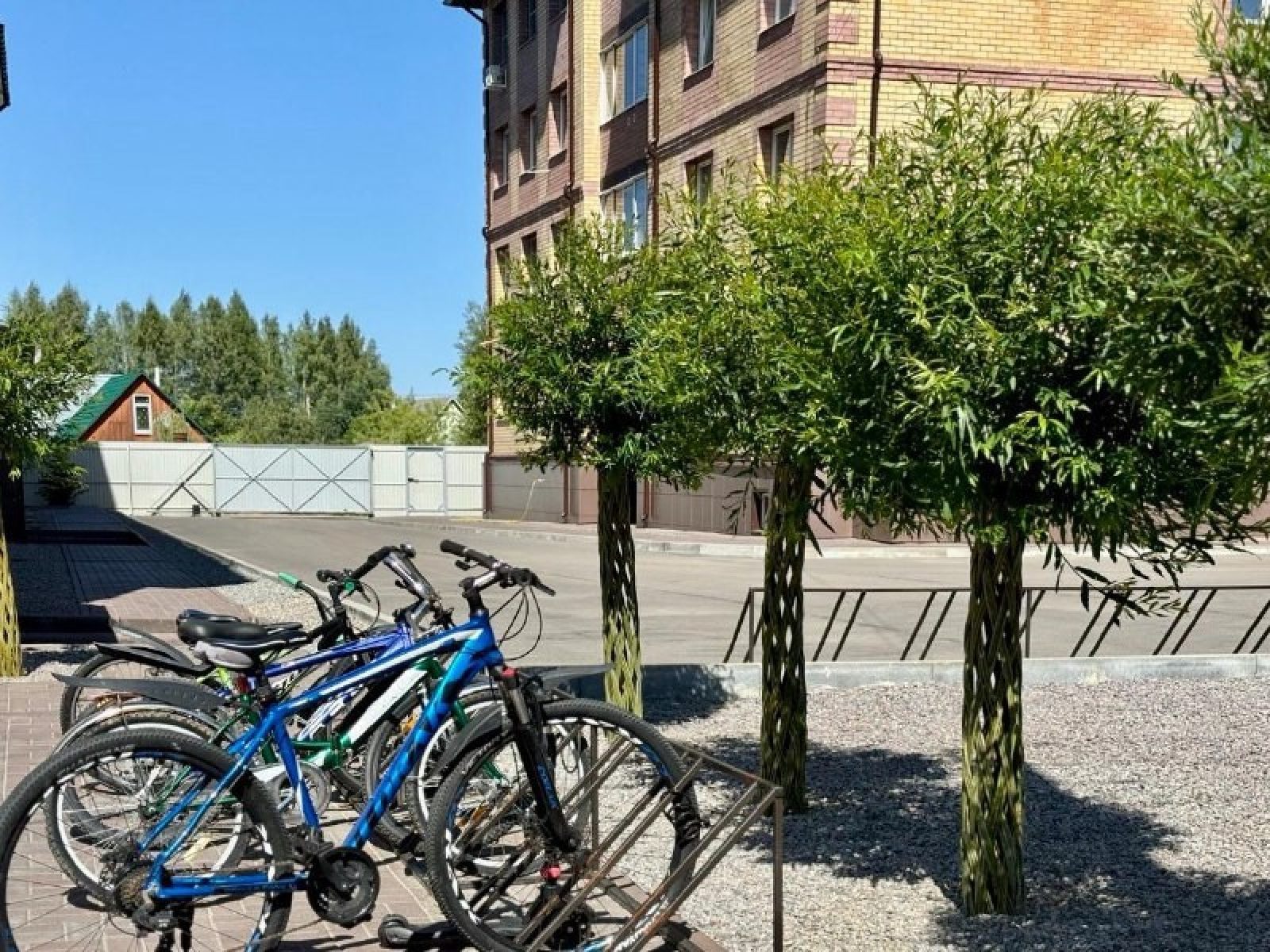3-к квартира 71.9 кв.м 2/4 этаж Тамбовская обл, Тамбов го, Перикса д, Железнодорожная Казарма ул, 5А