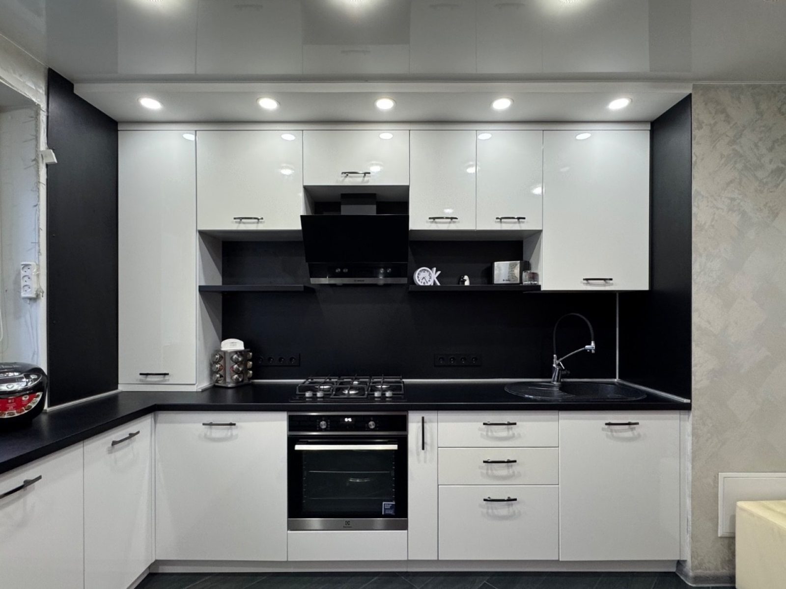 3-к квартира 70 кв.м 6/9 этаж Тамбовская обл, Тамбов г, Астраханская ул, 175 к 17