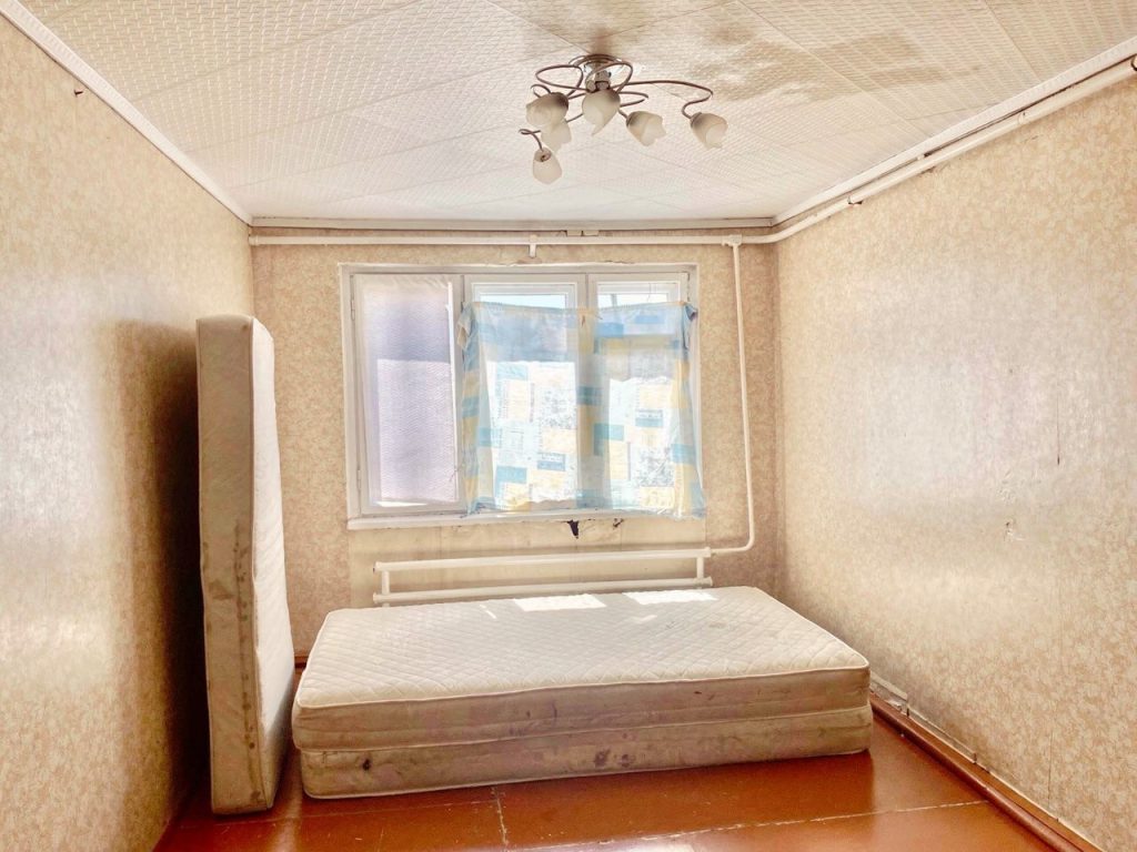 3-к квартира 67 кв.м 1/1 этаж Оренбургская обл, Светлинский м/р-н, Озёрный сп, Озерный п, Аэродромная ул, 4