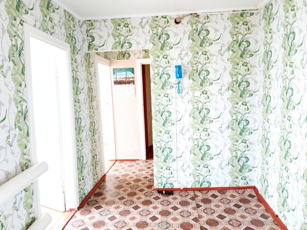 3-к квартира 67 кв.м 1/1 этаж Оренбургская обл, Светлинский м/р-н, Озёрный сп, Озерный п, Аэродромная ул, 4